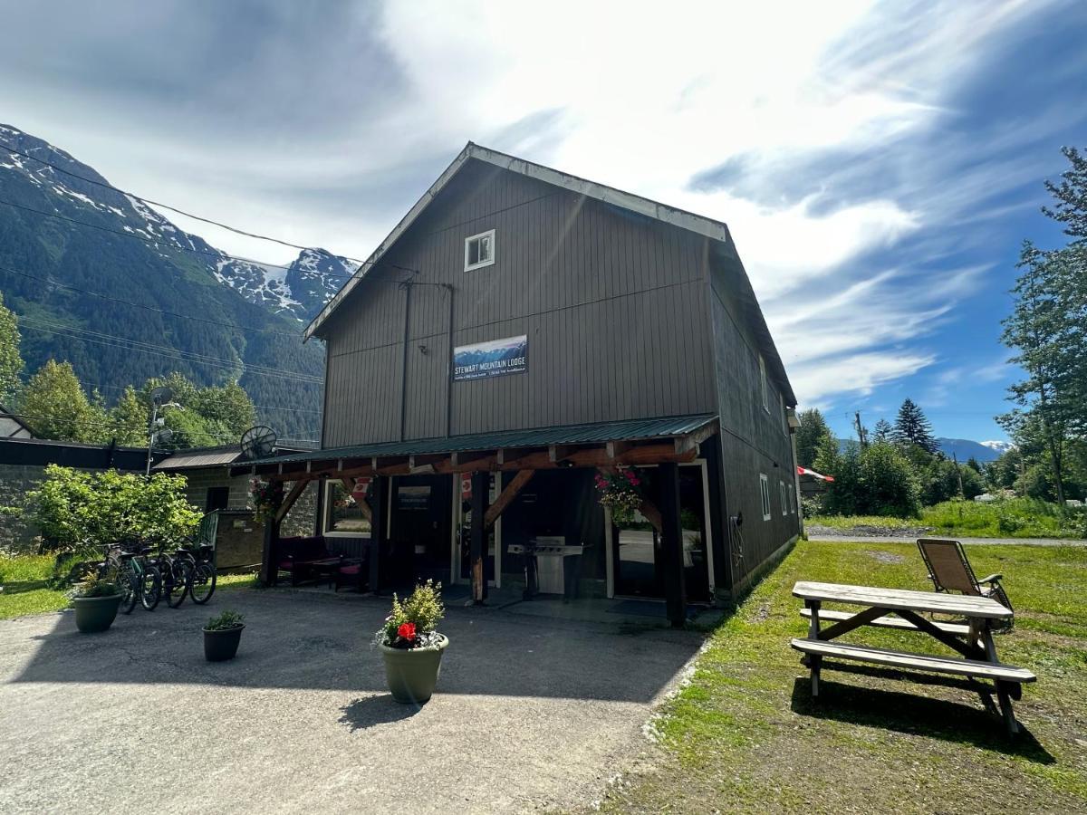 Stewart Mountain Lodge Exteriör bild